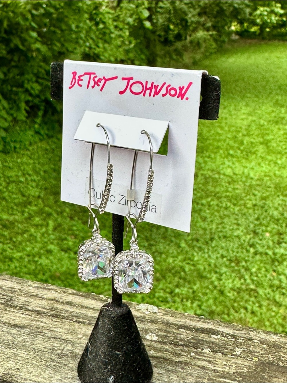 NWT Betsey Johnson Silver Cubic Zirconia Drop Earrings